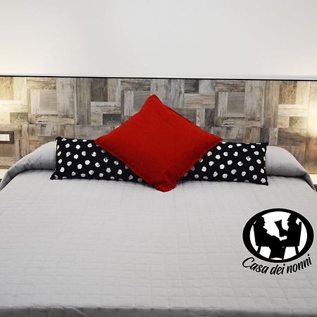 Casa Dei Nonni Bed & Breakfast Cenova Dış mekan fotoğraf